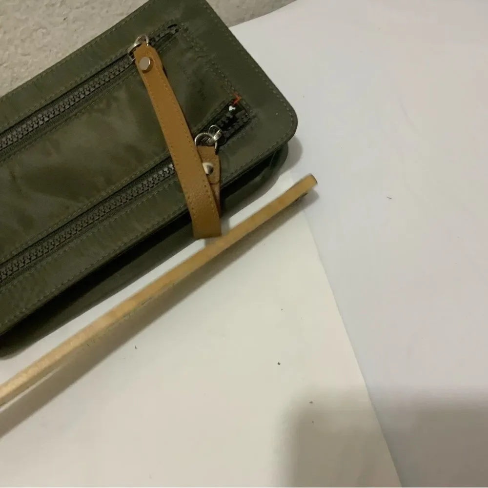 New rag & bone olive Green toiletry bag